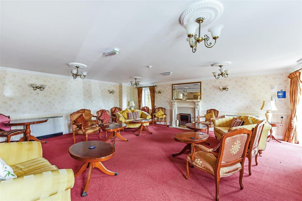 Communal Lounge