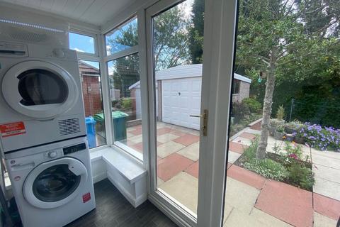 9 Avon Road, Chadderton, Oldham, OL9 0PH
