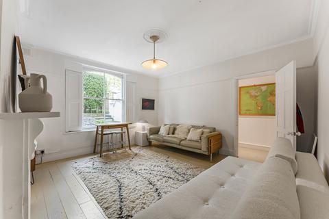 14a Cecilia Road, London, E8 2EP