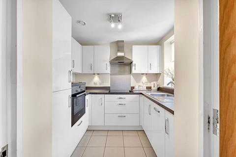 2 bedroom apartment for sale, Whyburn Court, Nottingham Road, Hucknall, Nottingham, Nottinghamshire, NG15 7QE