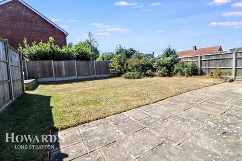12 Beech Way, Dickleburgh, Diss, IP21 4NZ