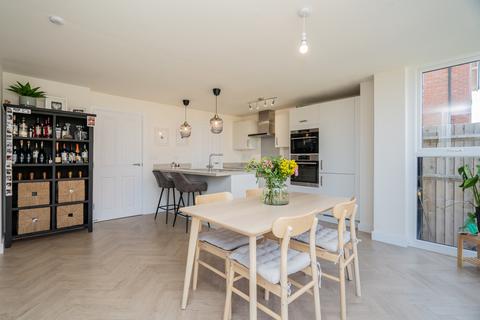 undefined, De Beauchamp Avenue, Hanslope, Milton Keynes, MK19