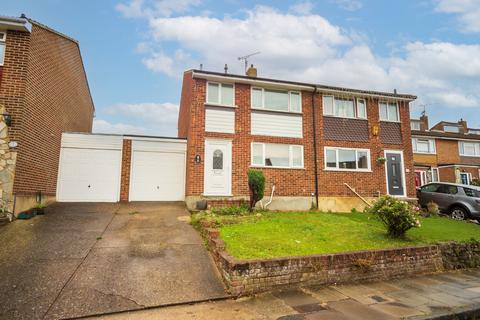 Quickthorn Crescent, Chatham