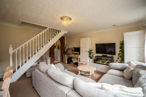 3 bedroom semi-detached house for sale, Quickthorn Crescent, Chatham