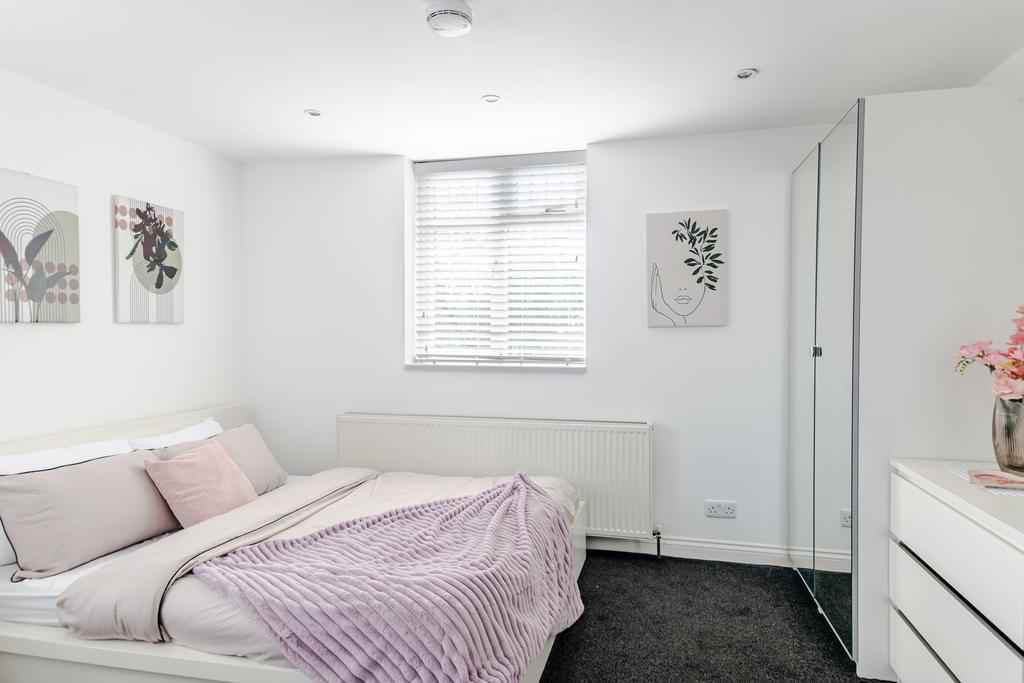 Bedroom4
