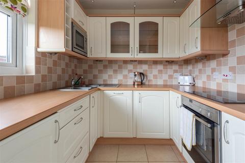 undefined, Great Gill, Preston PR4