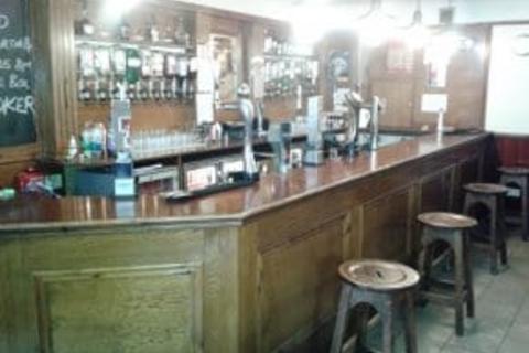 Pub to rent, 267-271 Hilltown Dundee DD3 7AP