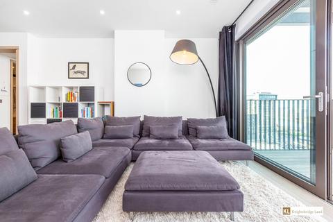 1 bedroom apartment for sale, 1 Viaduct Gardens, London SW11