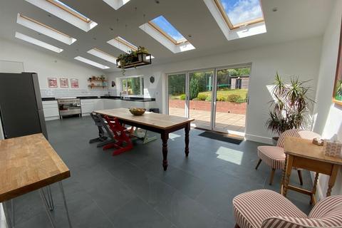 5 bedroom detached house for sale, St. Andrews Road, Malvern