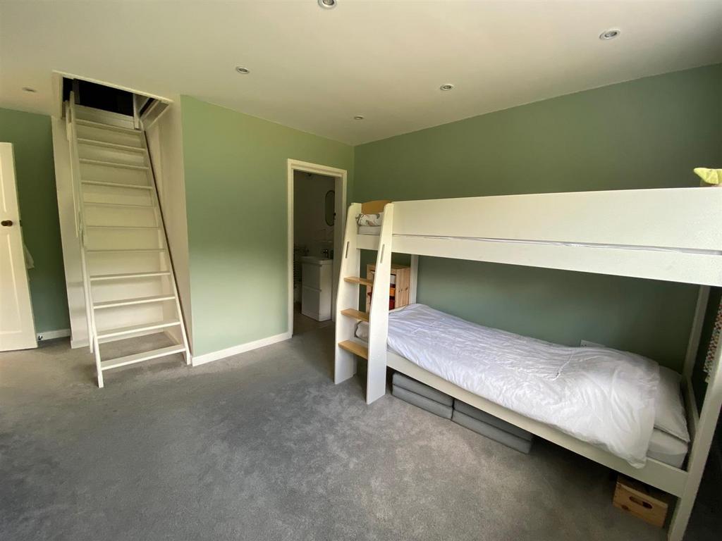 Bedroom One.jpg