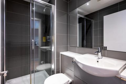 1 bedroom apartment to rent, City Centre Fully Furnished Studios