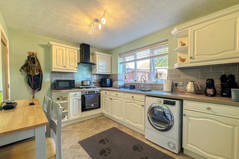 19 Bodmin Close, Belmont, Hereford, HR2 7ZB