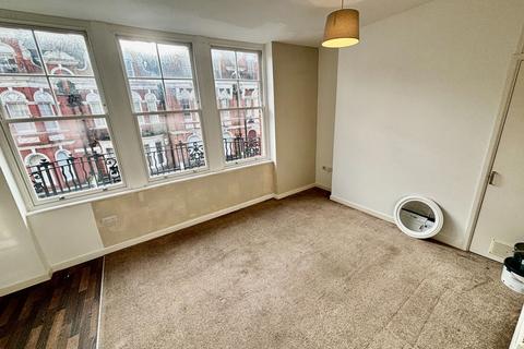 1 bedroom flat to rent, Seaside Road, Eastbourne BN21