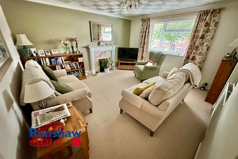 4 bedroom detached house for sale, Kingsway, Ilkeston, Derbyshire