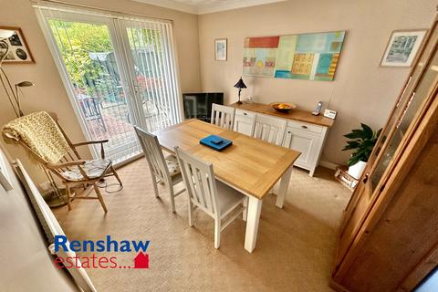 4 bedroom detached house for sale, Kingsway, Ilkeston, Derbyshire