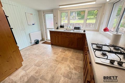 4 bedroom detached house for sale, The Promenade, Neyland, Milford Haven, Pembrokeshire. SA73 1QE
