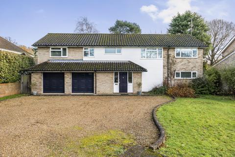 undefined, Greenway Close, Surrey KT14