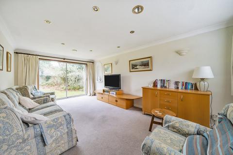 undefined, Greenway Close, Surrey KT14