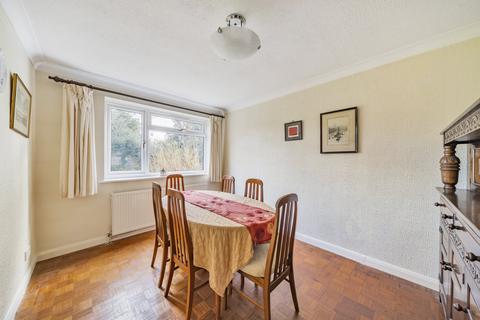 undefined, Greenway Close, Surrey KT14