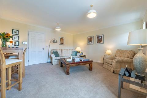 2 Brignall Place, Dunmow, CM6 1ET