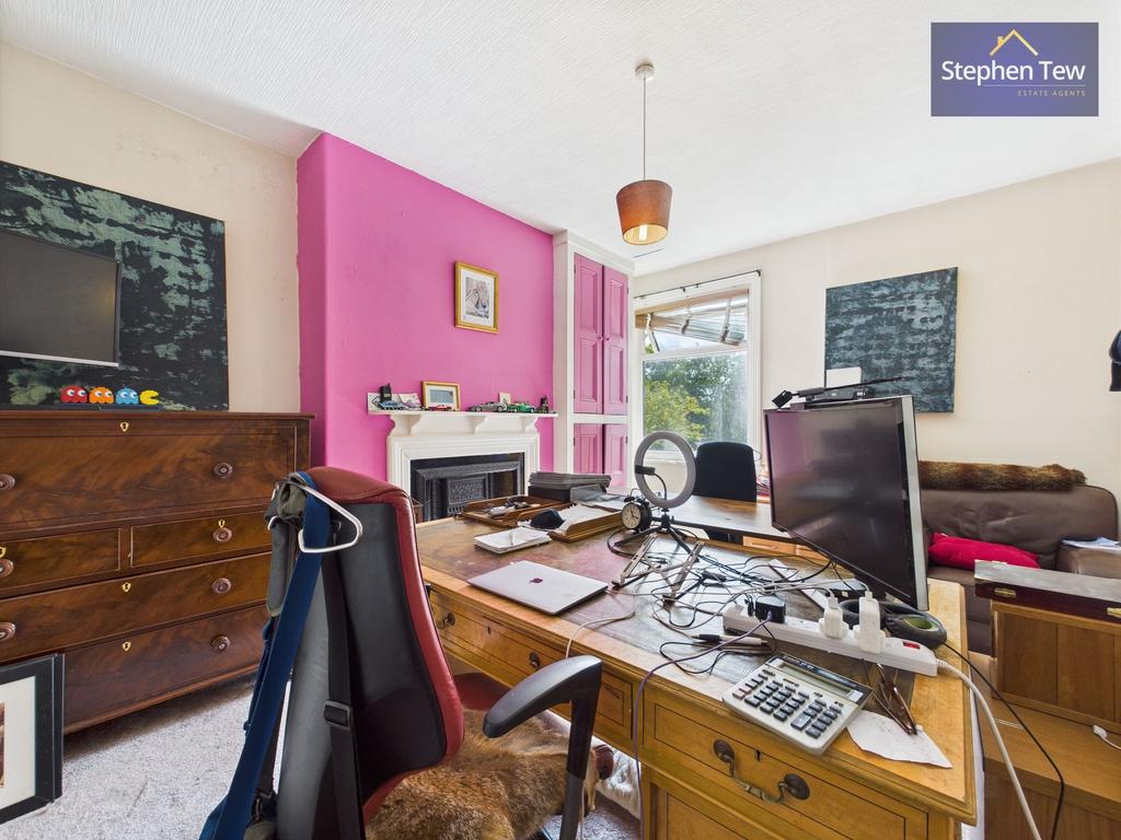 Bedroom 3/Office