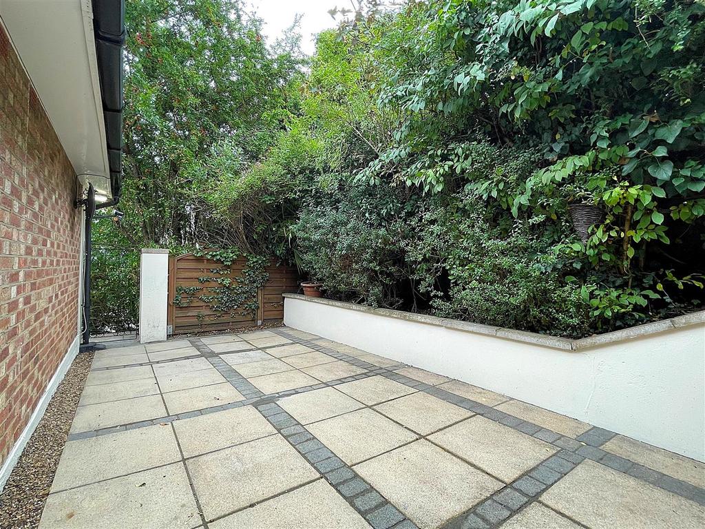 Garden1.jpg