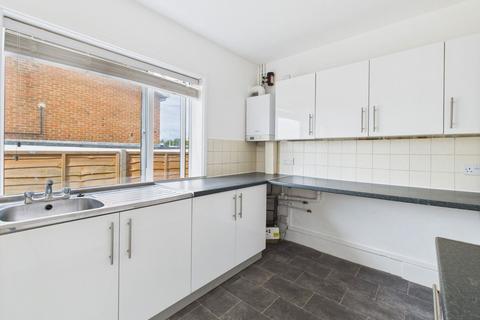 27 Brookdean Road, Worthing, BN11 2PB