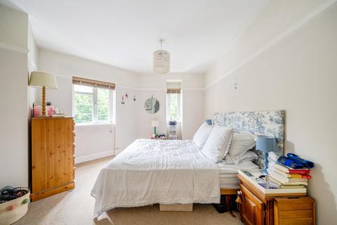 2 bedroom flat for sale, Peckham Rye, East Dulwich, London, SE22