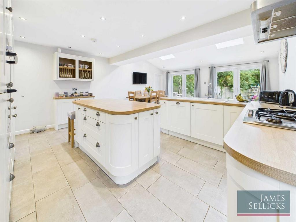 Open plan living dining kitchen