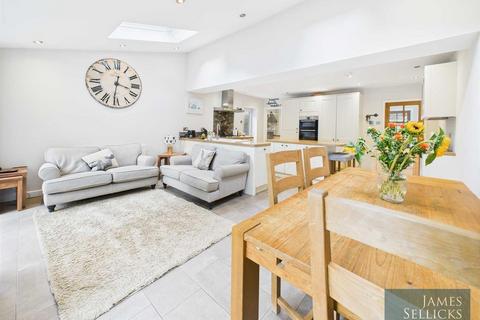 3 bedroom detached house for sale, Stonehill Drive, Great Glen, Leicestershire