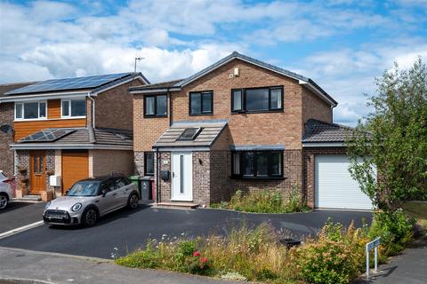 2 Birchen Close, Dronfield Woodhouse, Dronfield, S18 8ZD