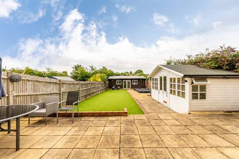 3 bedroom semi-detached house for sale, Mount Pleasant Road, New Malden, KT3