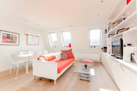1 bedroom flat for sale, Mirabel Road, Fulham, London, SW6