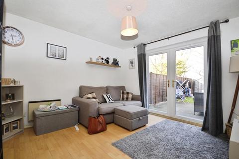 1 bedroom flat to rent, Alder Close, Baldock, SG7