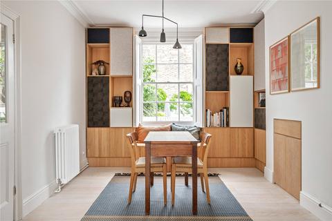 2 Albion Terrace, London, E8 4ER