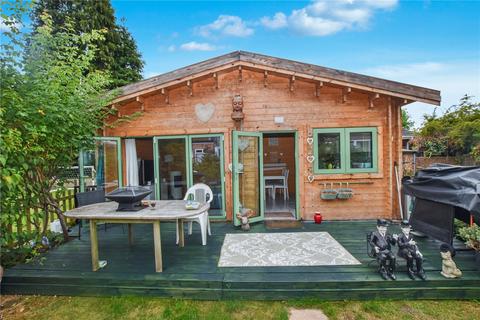 4 bedroom semi-detached house for sale, Latham Road, Bexleyheath, DA6