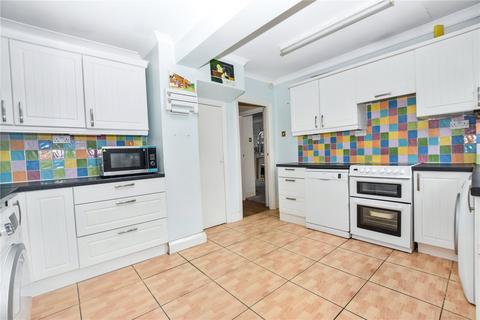 4 bedroom semi-detached house for sale, Latham Road, Bexleyheath, DA6