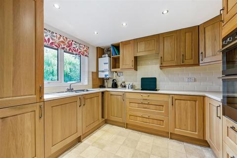 undefined, Carters Meadow, Charlton