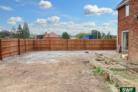 3 bedroom detached house for sale, Himley Road, Gornal Wood