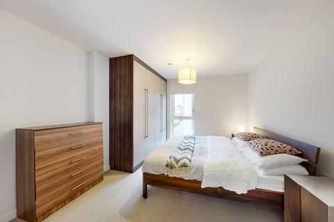2 bedroom flat to rent, Avantgarde Place, London E1