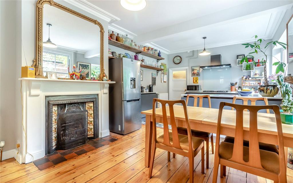Breakfast Room