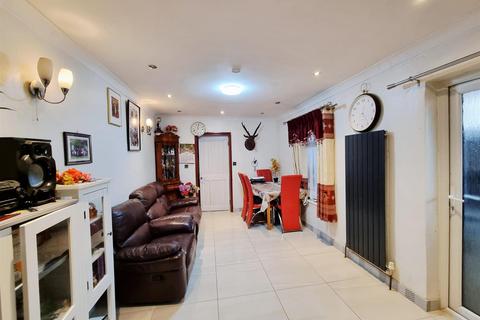 undefined, Hartley Road, Croydon