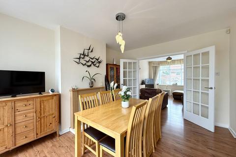 12 Chapel Fields Road, Solihull, B92 7RX