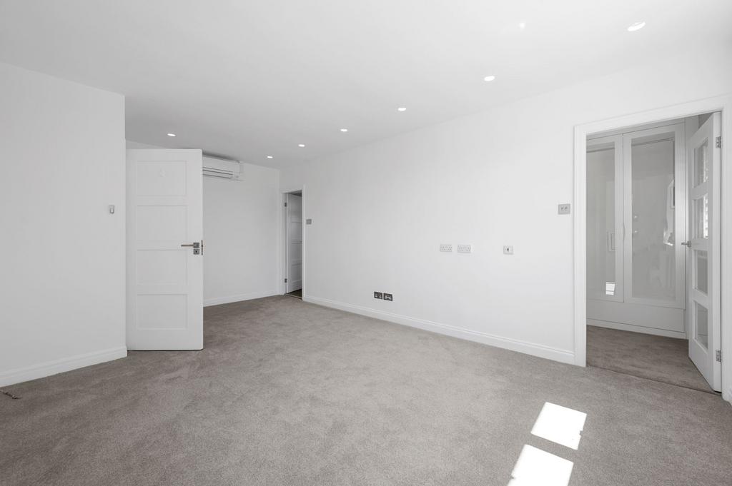 Master Bedroom Suite