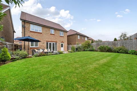 undefined, Roundway Rise, Calne