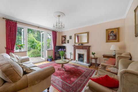 3 bedroom detached house for sale, Whitgift Avenue, South Croydon CR2