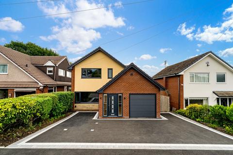 3 bedroom detached house for sale, Hillside Avenue, Bromley Cross, Bolton, BL7