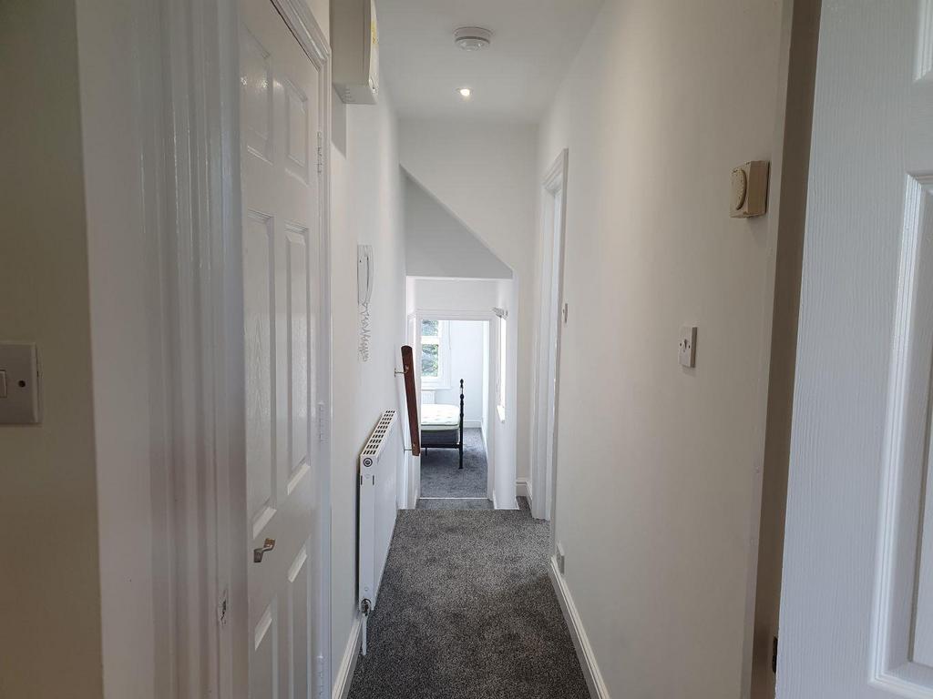 Hallway.jpg