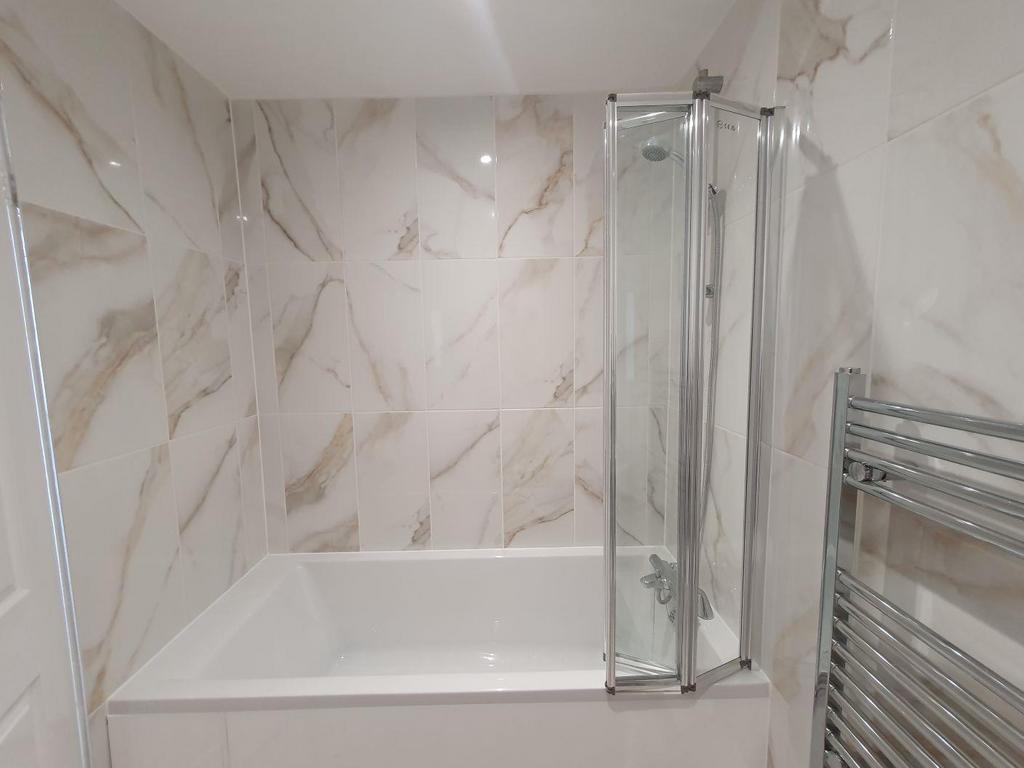 Shower over bath.jpg