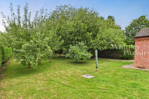 undefined, Sneath Road, Aslacton